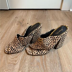 Qupid Dot Wedges